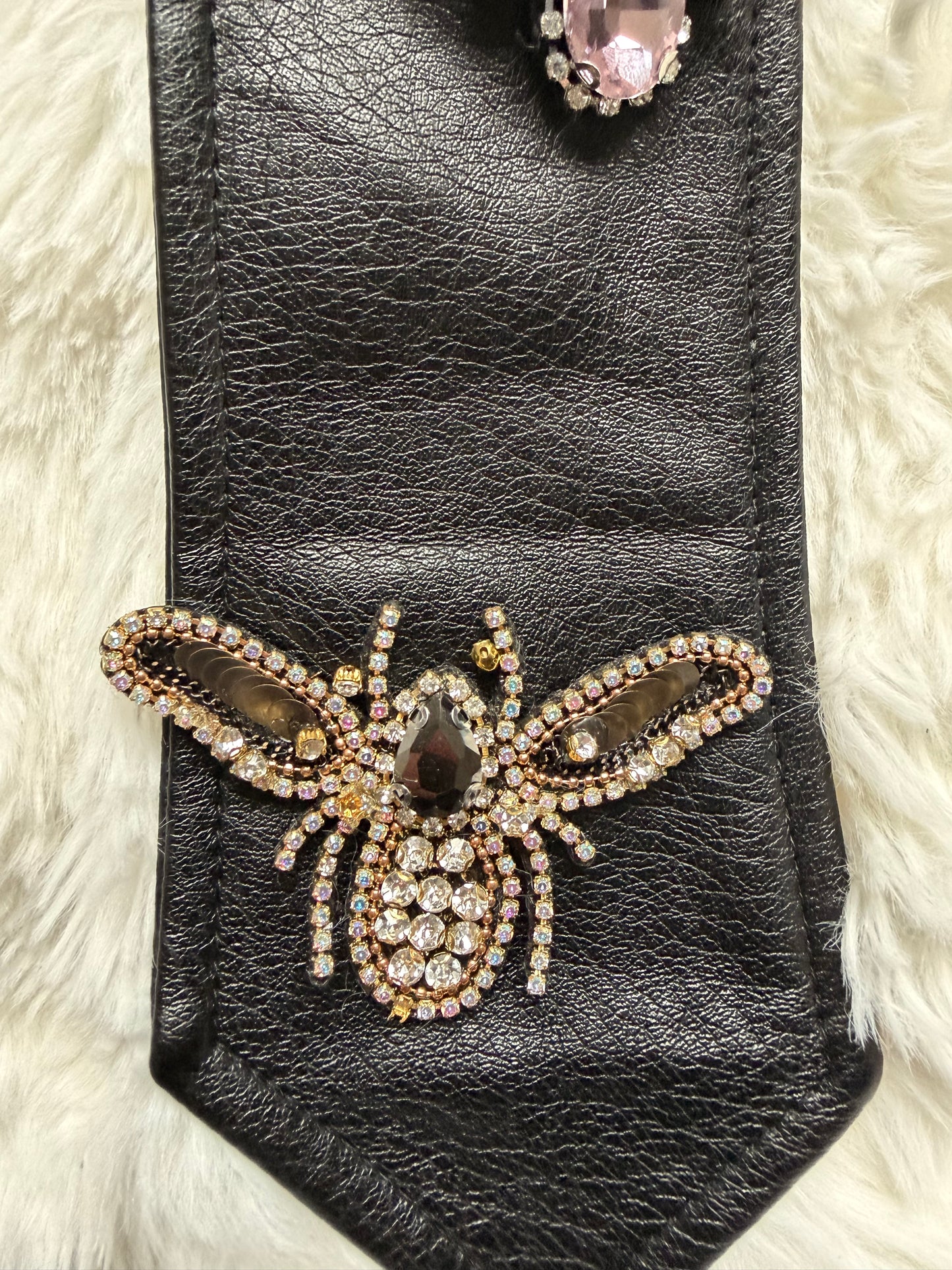 Cravate collier