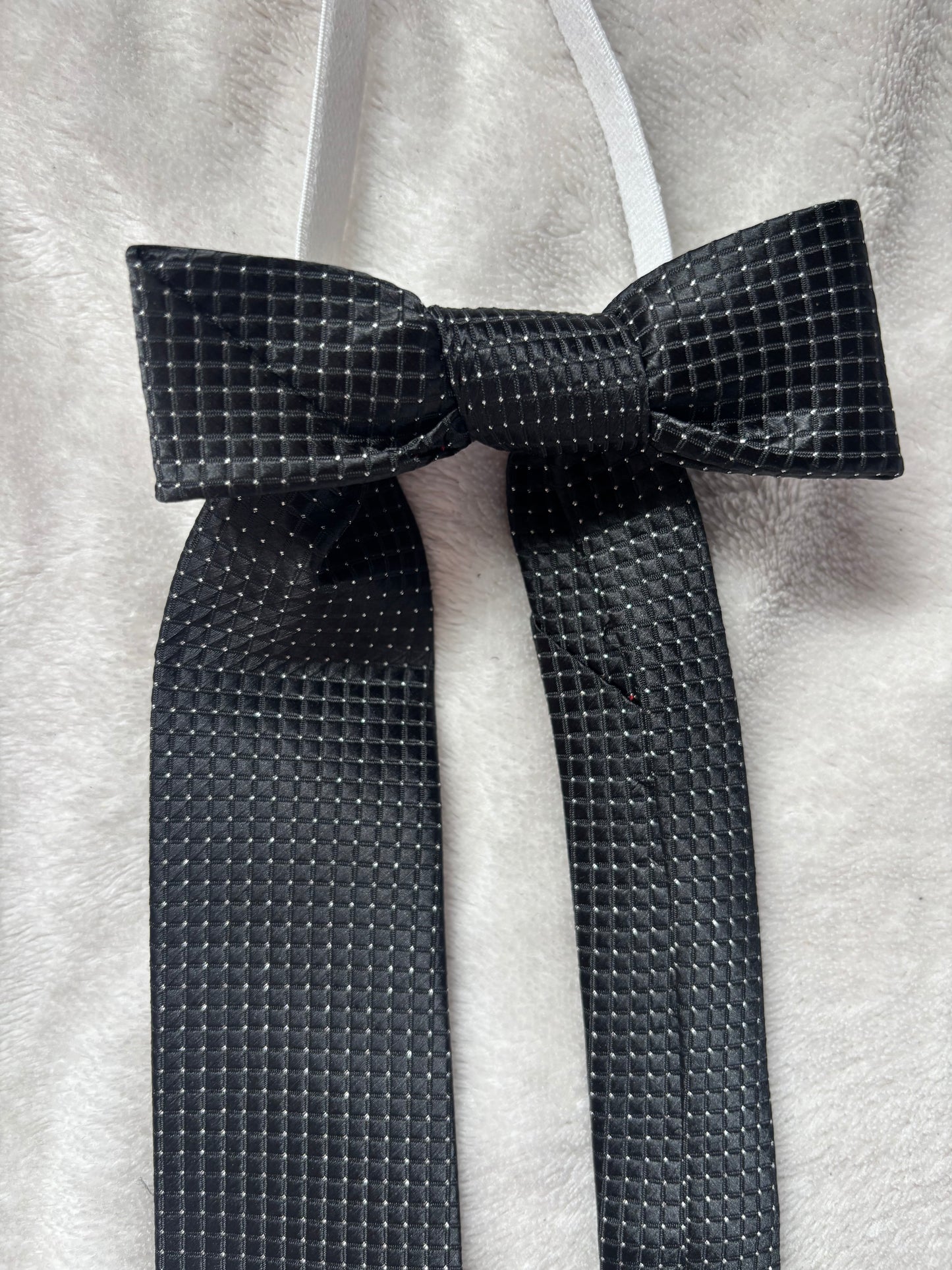 Nœud noir paillettes
