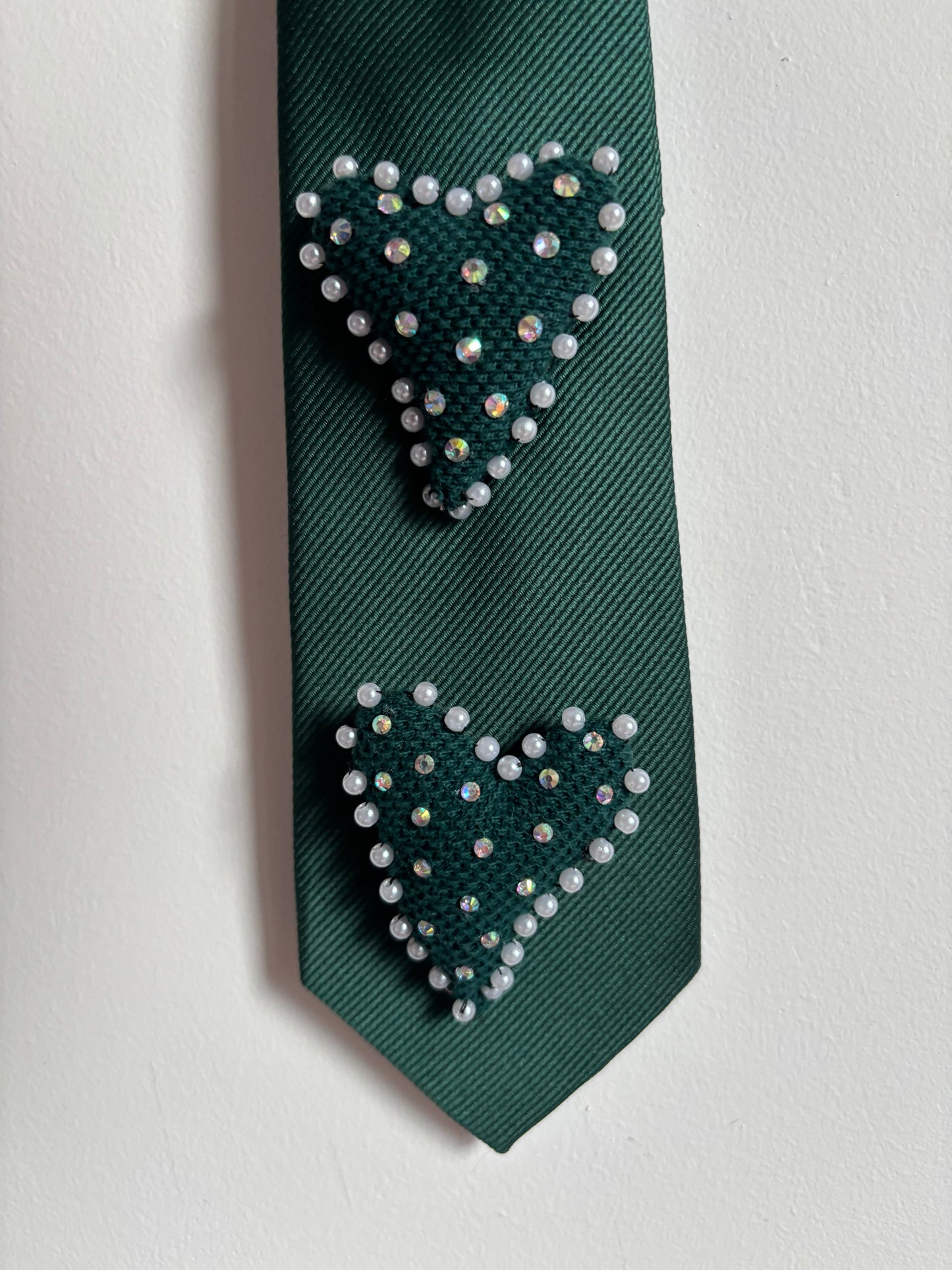 Cravate cœur vert