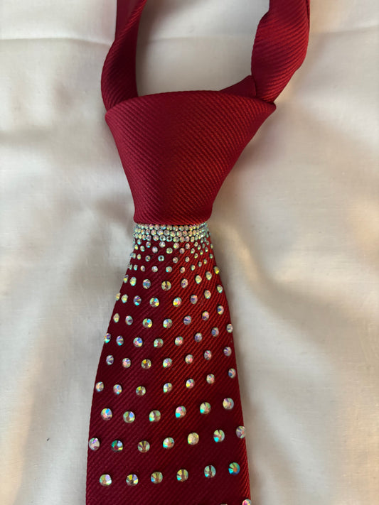 Cravate strass rouge ￼