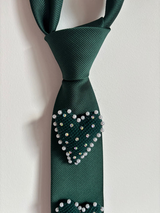 Cravate cœur vert